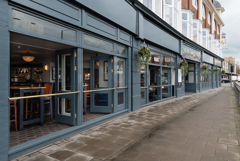 Pilgrims Progress Wetherspoon เบดฟอร์ด ภายนอก รูปภาพ